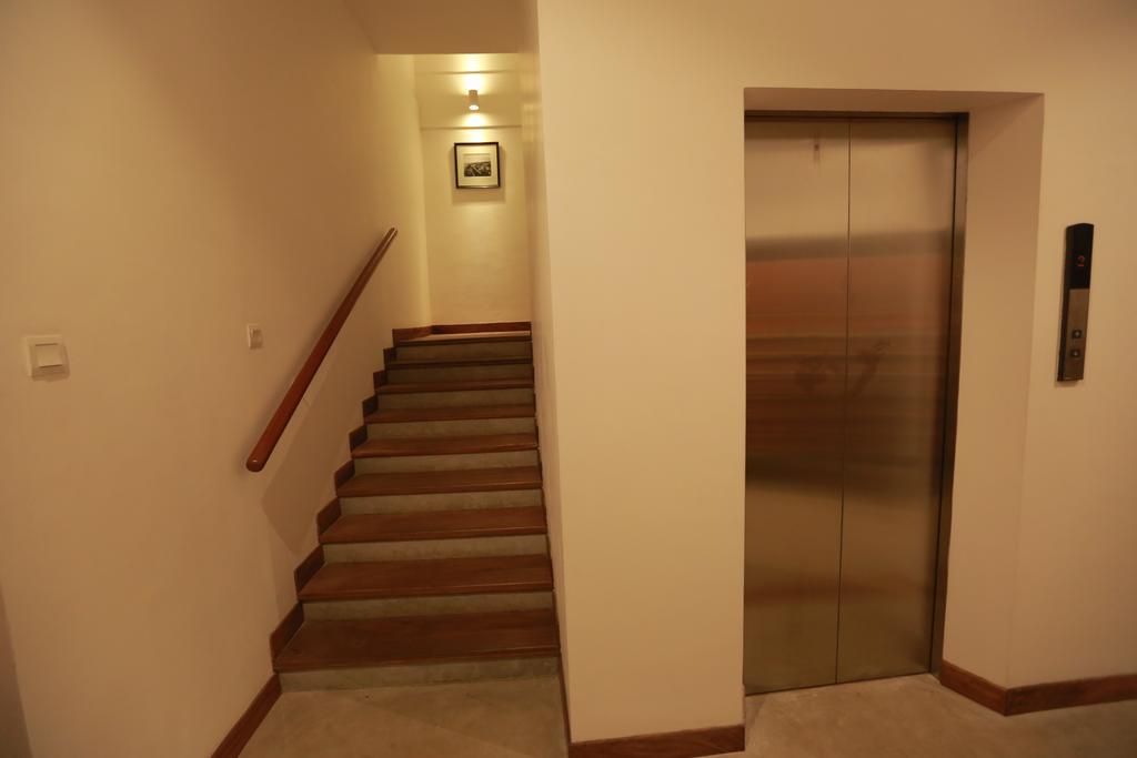 Refresh Hotel Hikkaduwa Buitenkant foto