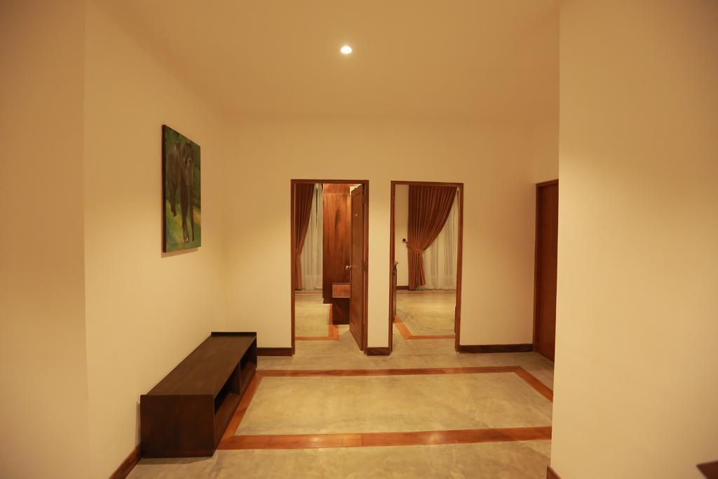 Refresh Hotel Hikkaduwa Buitenkant foto